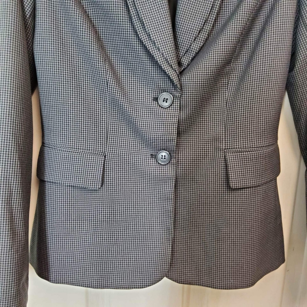 Jessica Blazer Jacket - Picture 2 of 8